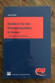 Handbuch-für-den-Kommunalpolitiker